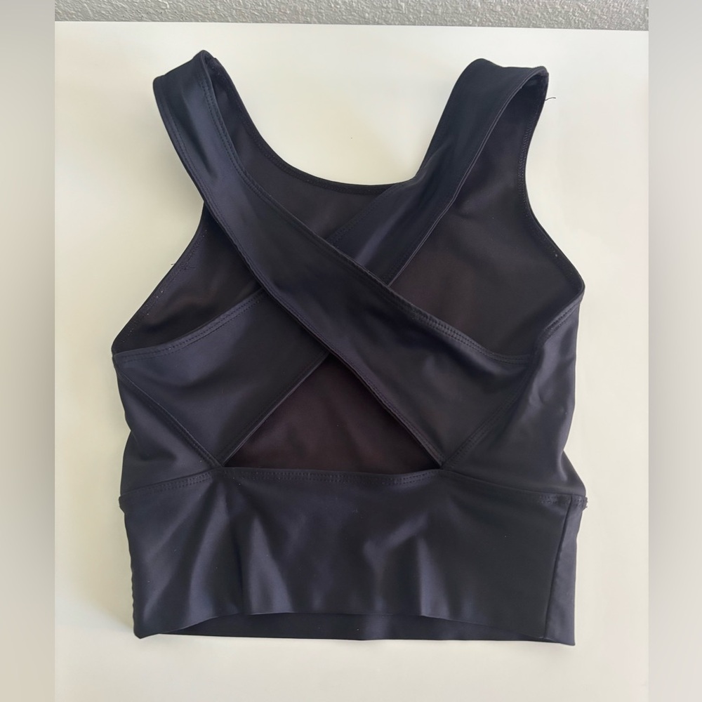 Heroine sport small crisscross top/sports bra/tank